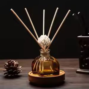Reed Diffuser Bernsteinglas Rattan Nacht die nach Harz duftet