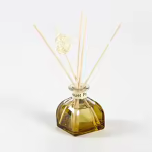 Reed Diffuser Bernsteinglas Rattan Nacht die nach Harz duftet